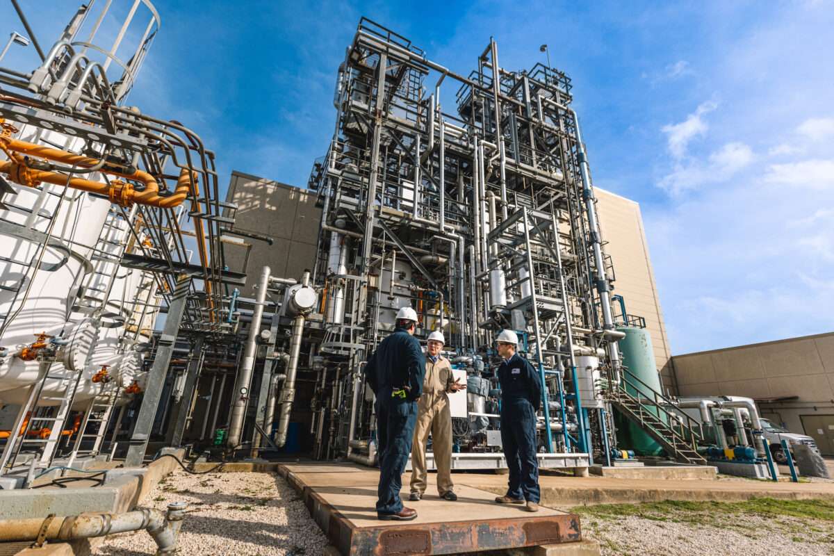 Honeywell and UT Austin team up to create Carbon Capture Technology