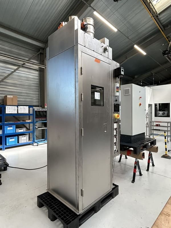 Pass-Through SAS for Trolleys – EREA Pharma